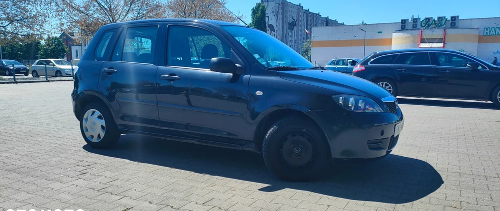 Mazda 2 cena 7900 przebieg: 142000, rok produkcji 2005 z Wrocław małe 172